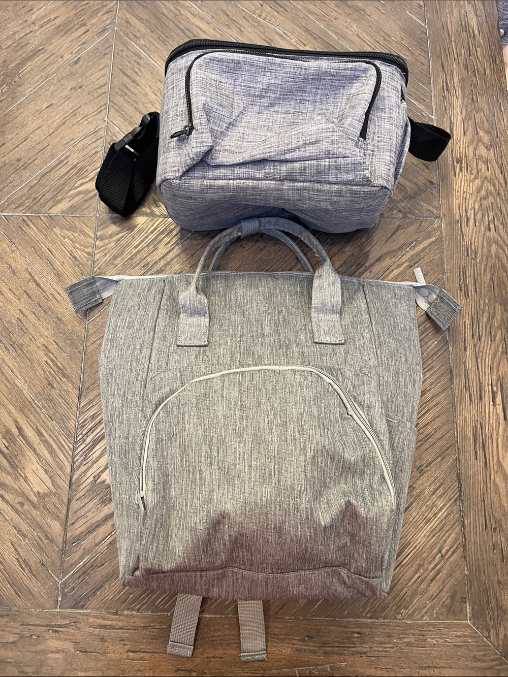 Set of 2 Gray Insulated Bottle Bag and Backpack